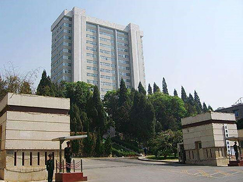 1、云南省人民政府办公园区监控报警系统升级改造项目500px.jpg